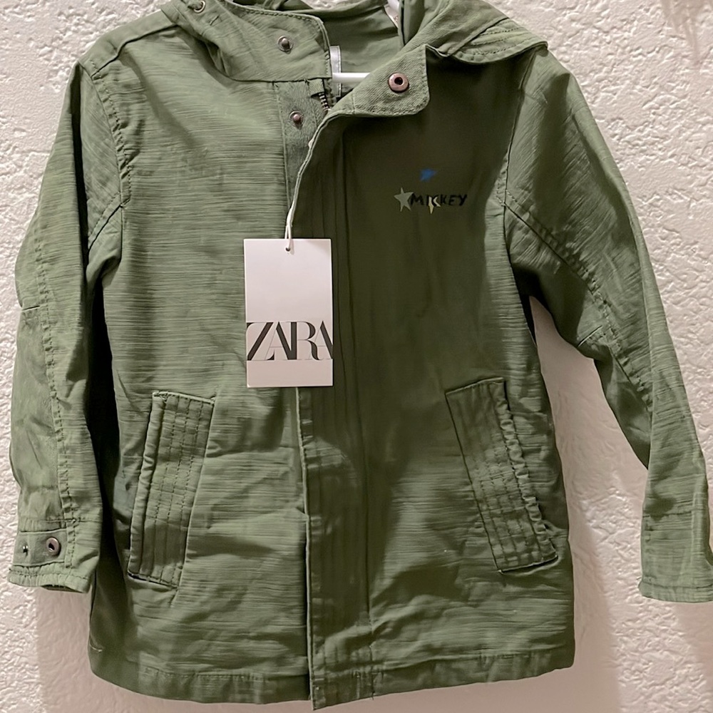 Zara kids- Disney baby collection, Mickey jacket. NWT boys size 3-4